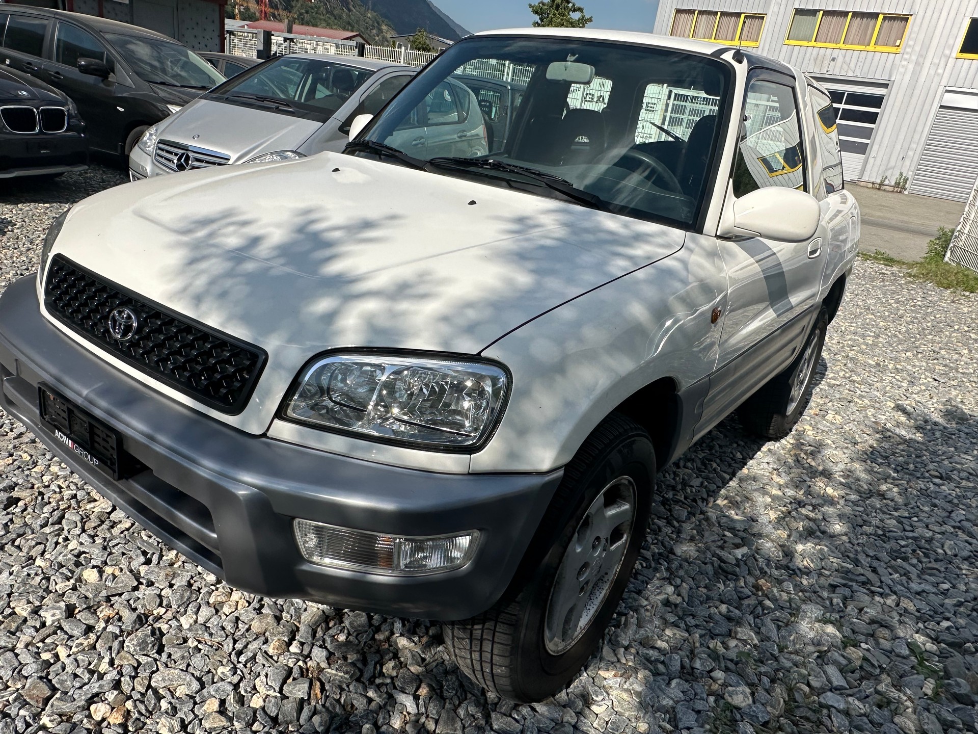 TOYOTA RAV-4 GX-image-5