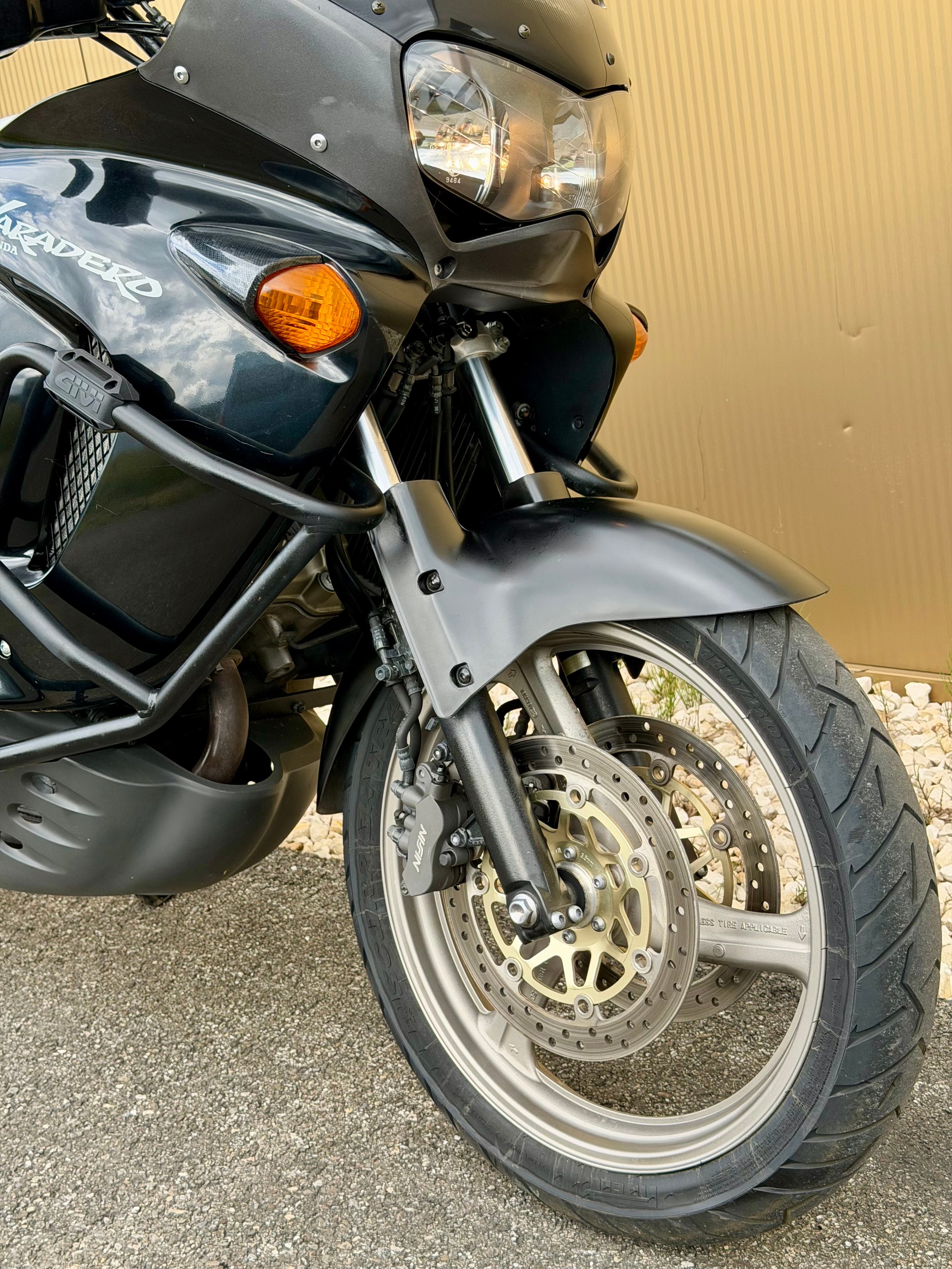 HONDA XL 1000 V Varadero-showroom-element-1