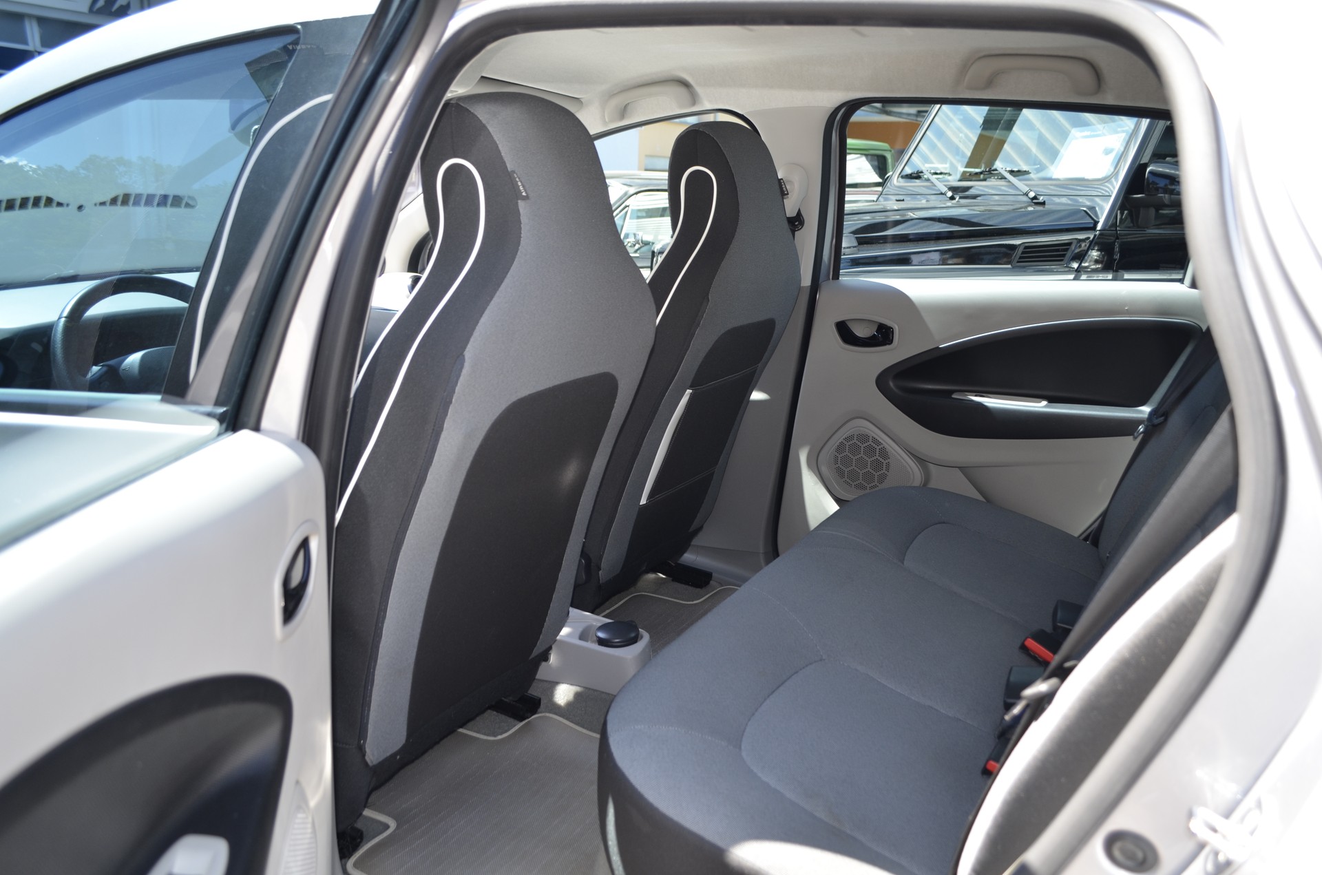 RENAULT Zoe Zen Q210-image-6