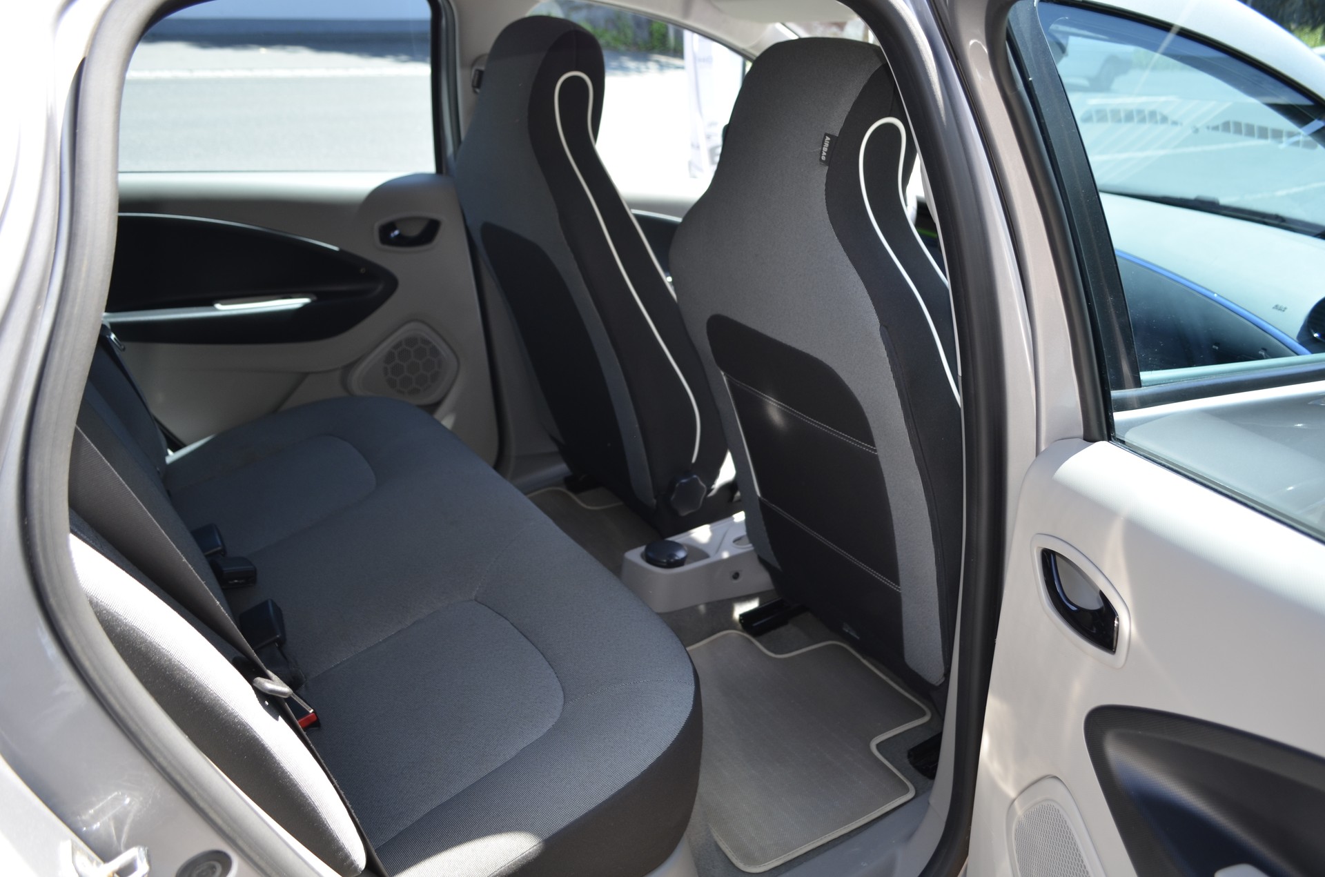 RENAULT Zoe Zen Q210-image-8