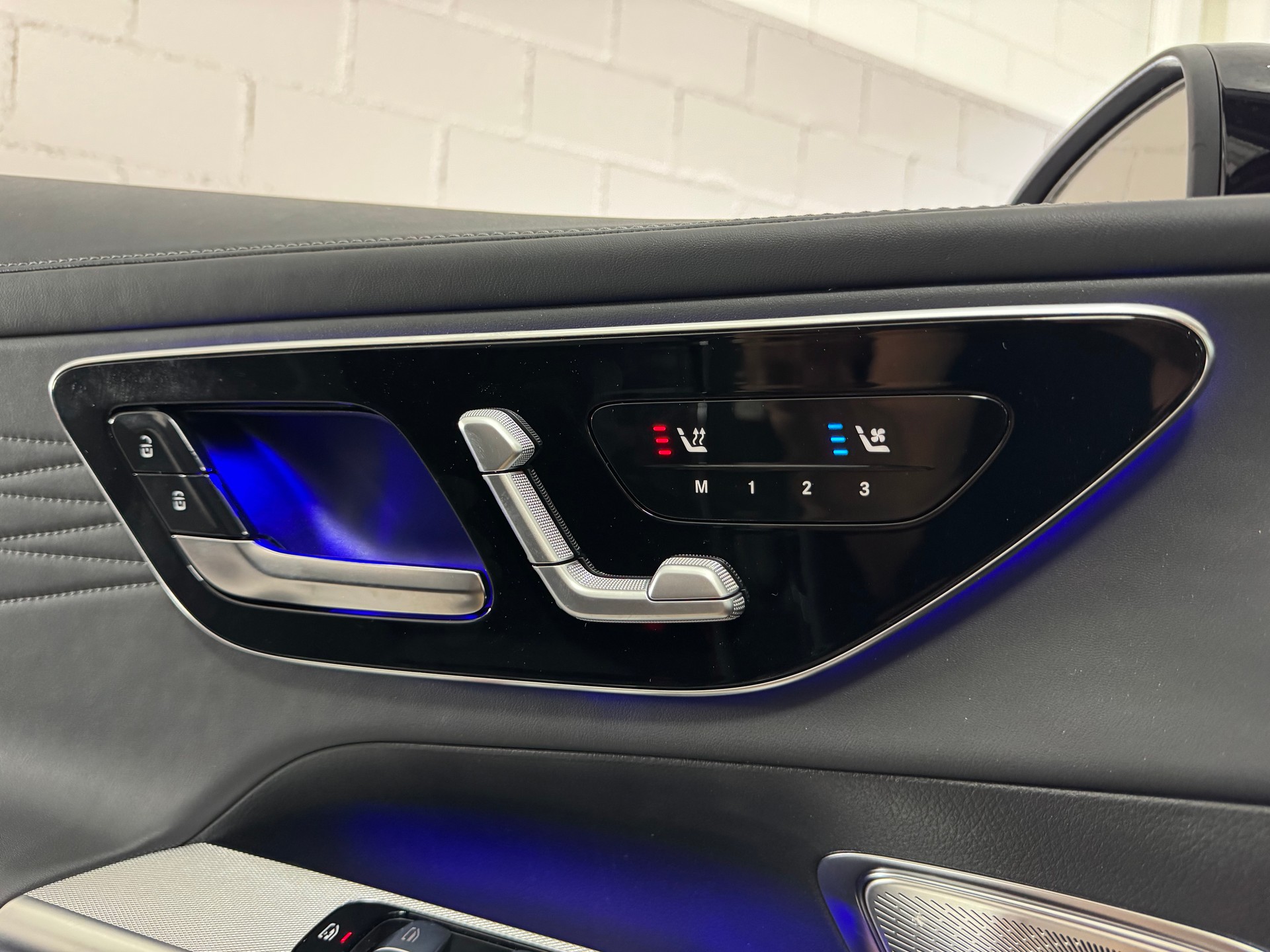 MERCEDES-BENZ GLC 400 e 4Matic EQ Star-image-13