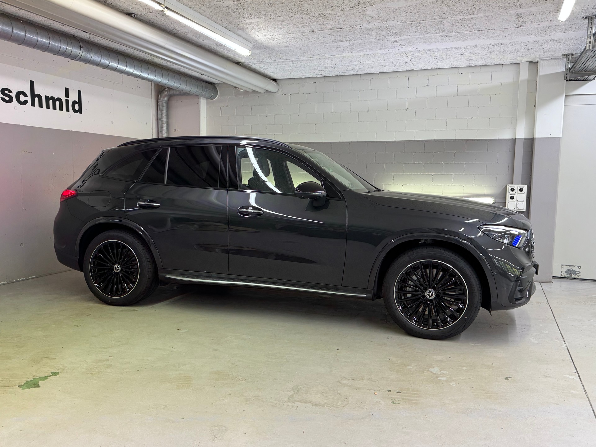 MERCEDES-BENZ GLC 400 e 4Matic EQ Star-image-2