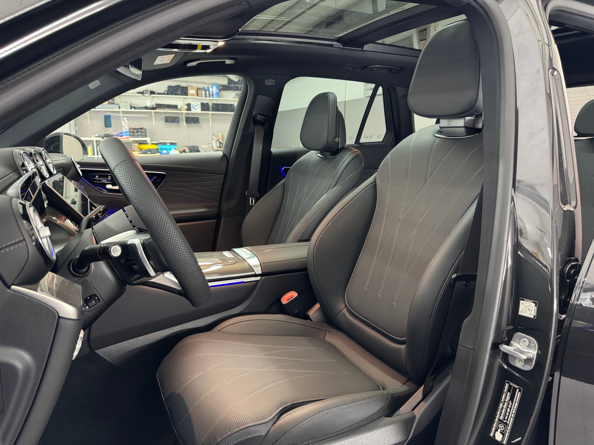 MERCEDES-BENZ GLC 400 e 4Matic EQ Star-image-10