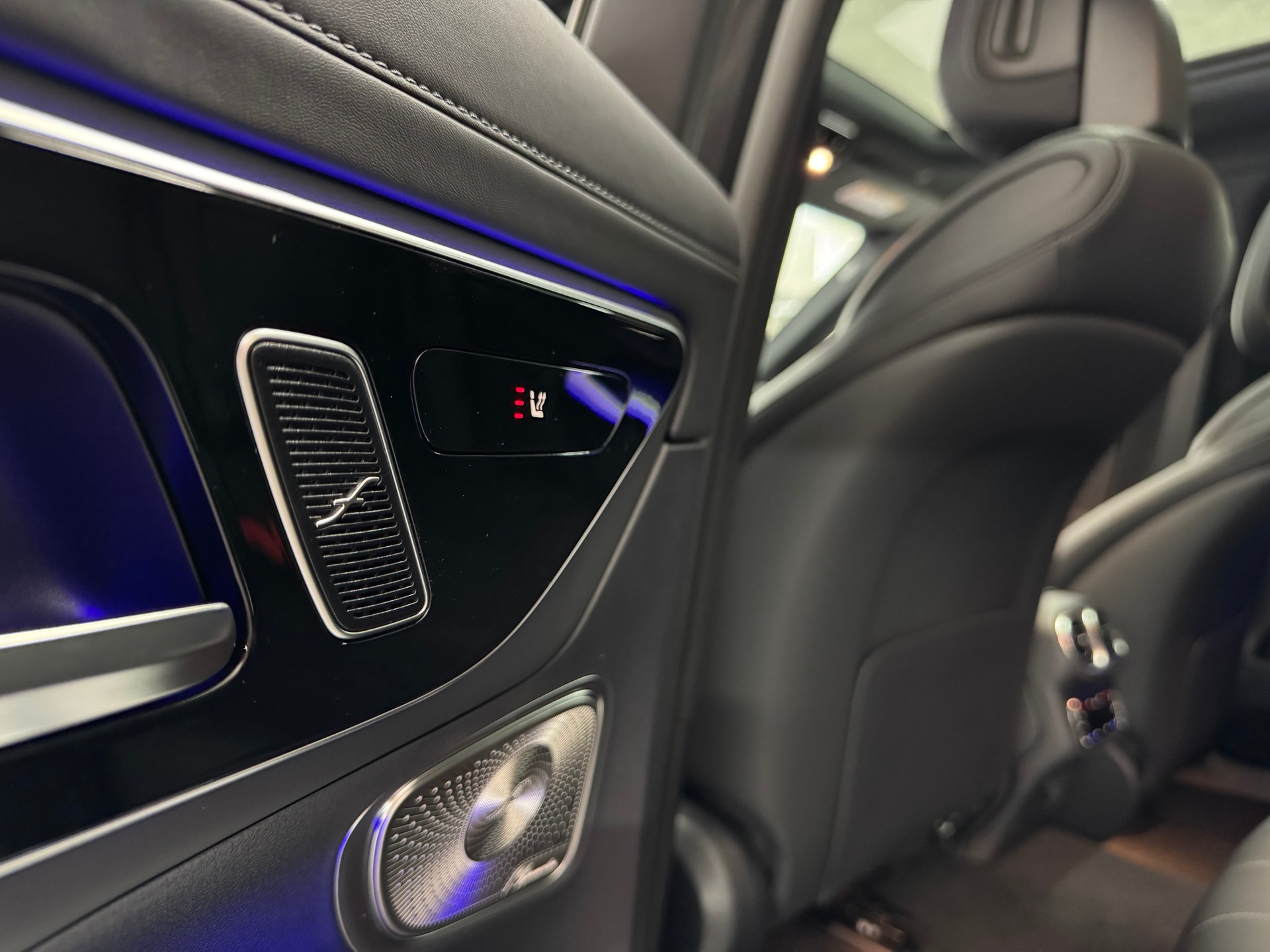 MERCEDES-BENZ GLC 400 e 4Matic EQ Star-image-14