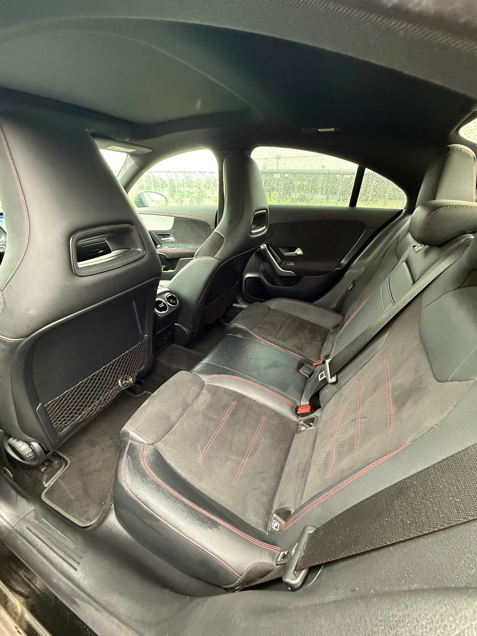 MERCEDES-BENZ CLA 250 AMG Line 4matic-image-5