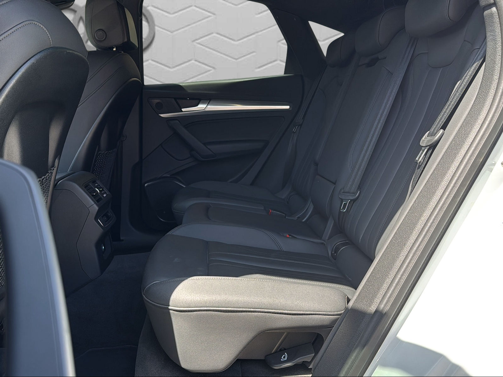 AUDI Q5 Sportback 40 TDI advanced quattro S-tronic-image-15