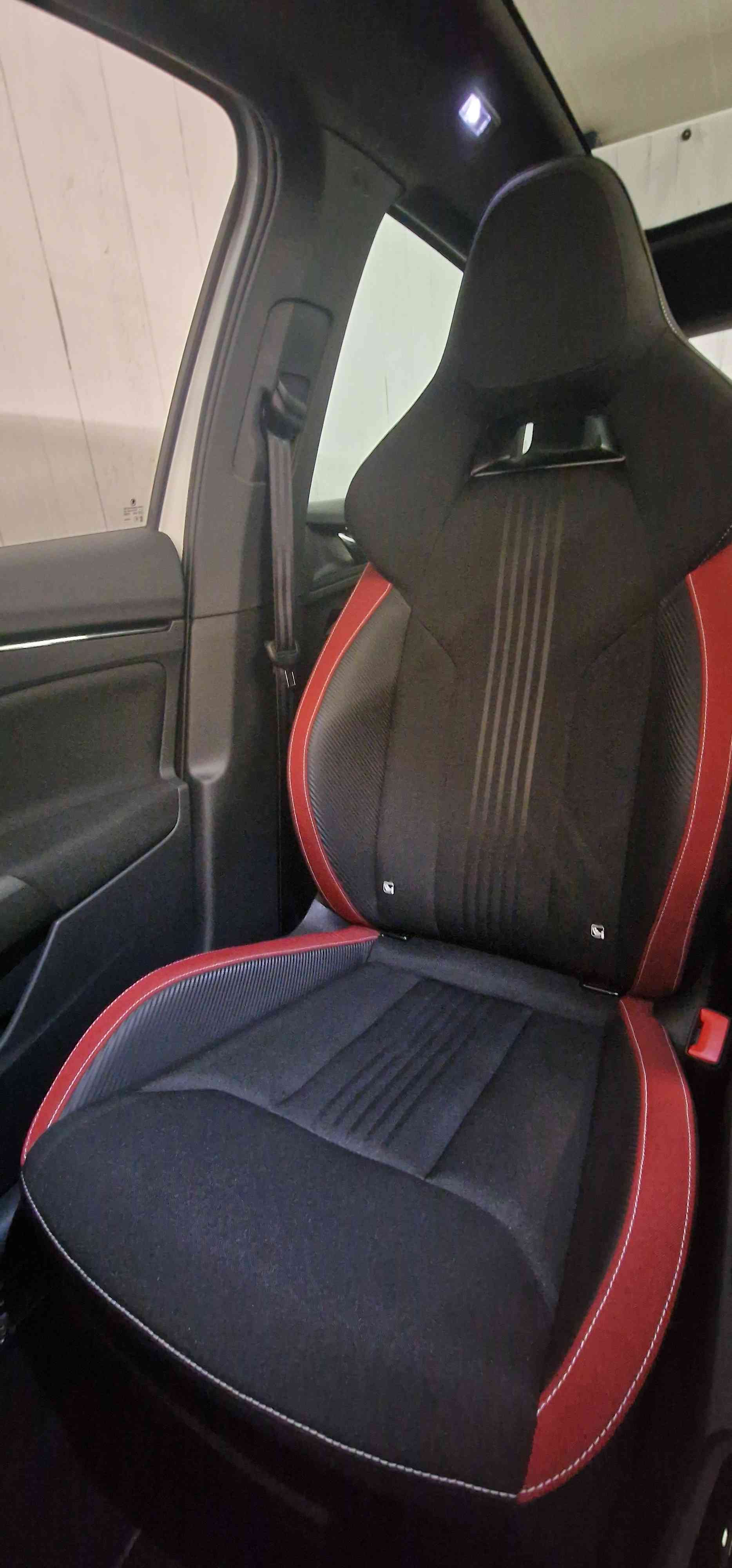 SKODA Kamiq 1.5 TSI ACT Monte Carlo DSG-image-15