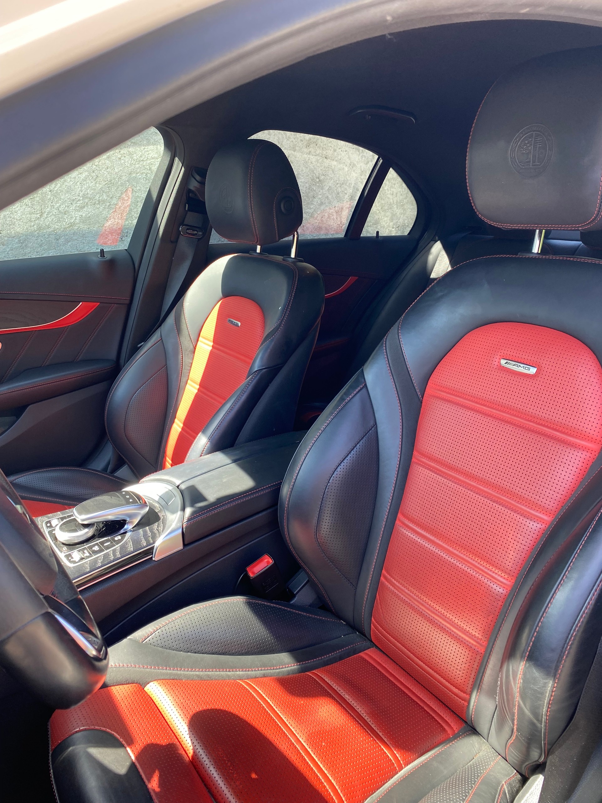 MERCEDES-BENZ C 63 S AMG-image-4