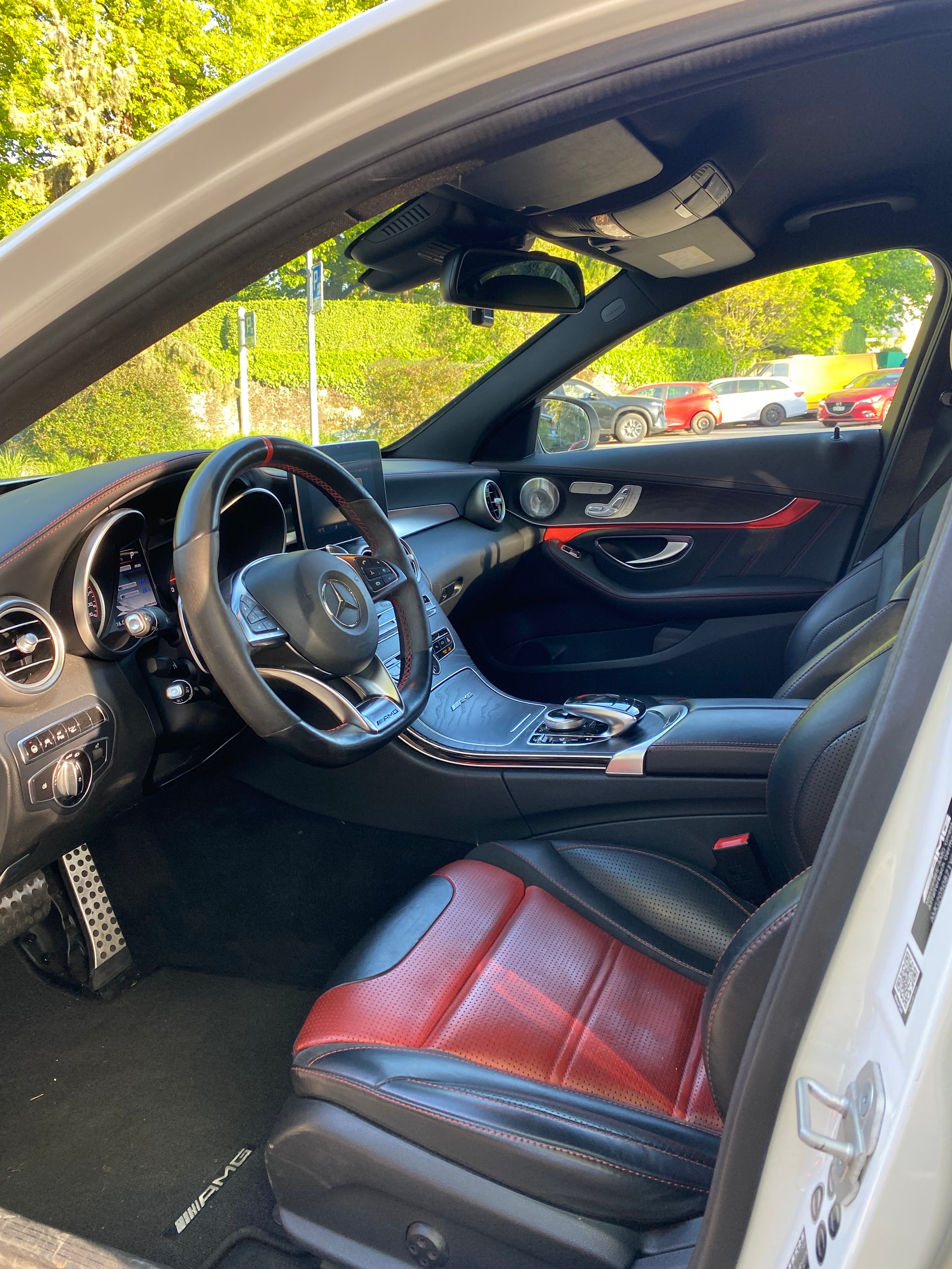 MERCEDES-BENZ C 63 S AMG-image-3