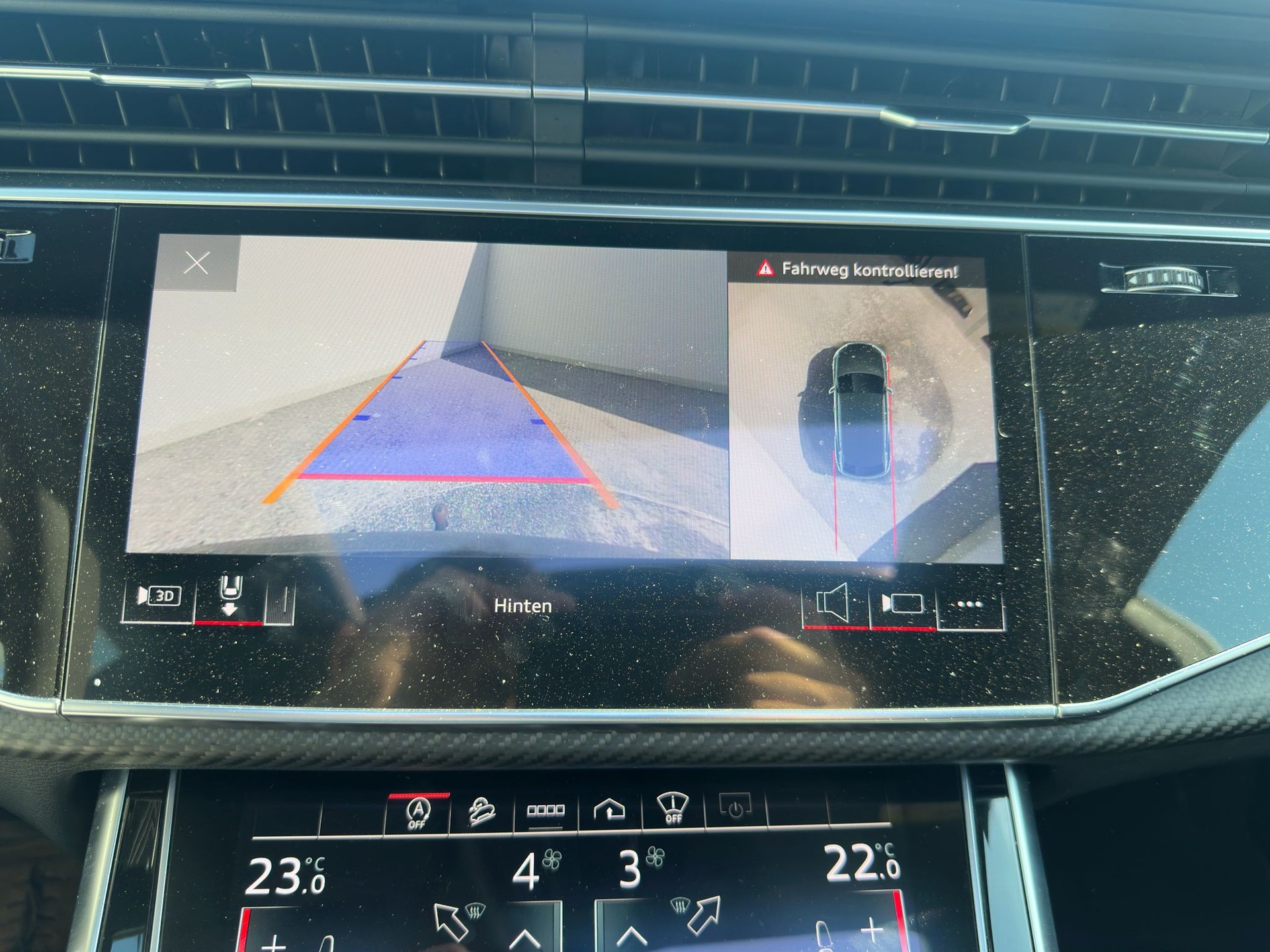 AUDI RSQ8 quattro tiptronic-image-12