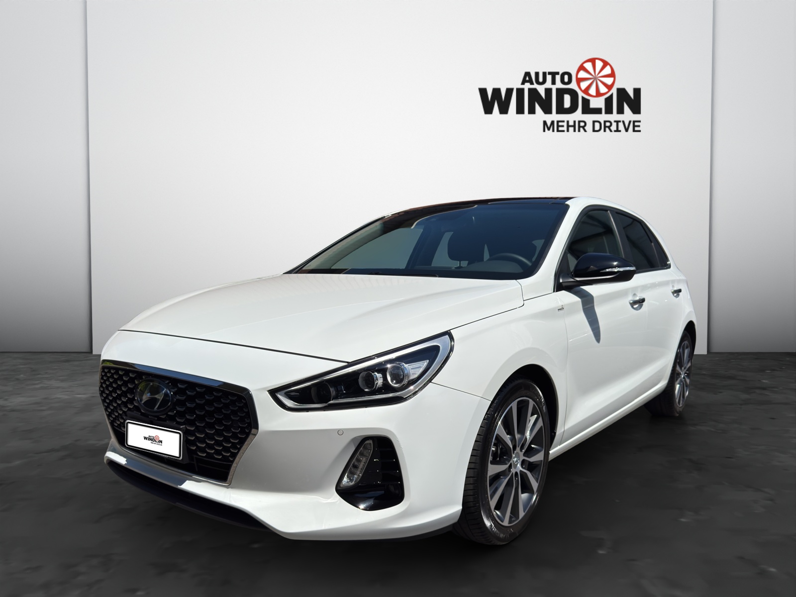 HYUNDAI i30 1.4 T-GDi Launch Plus-showroom-element-1
