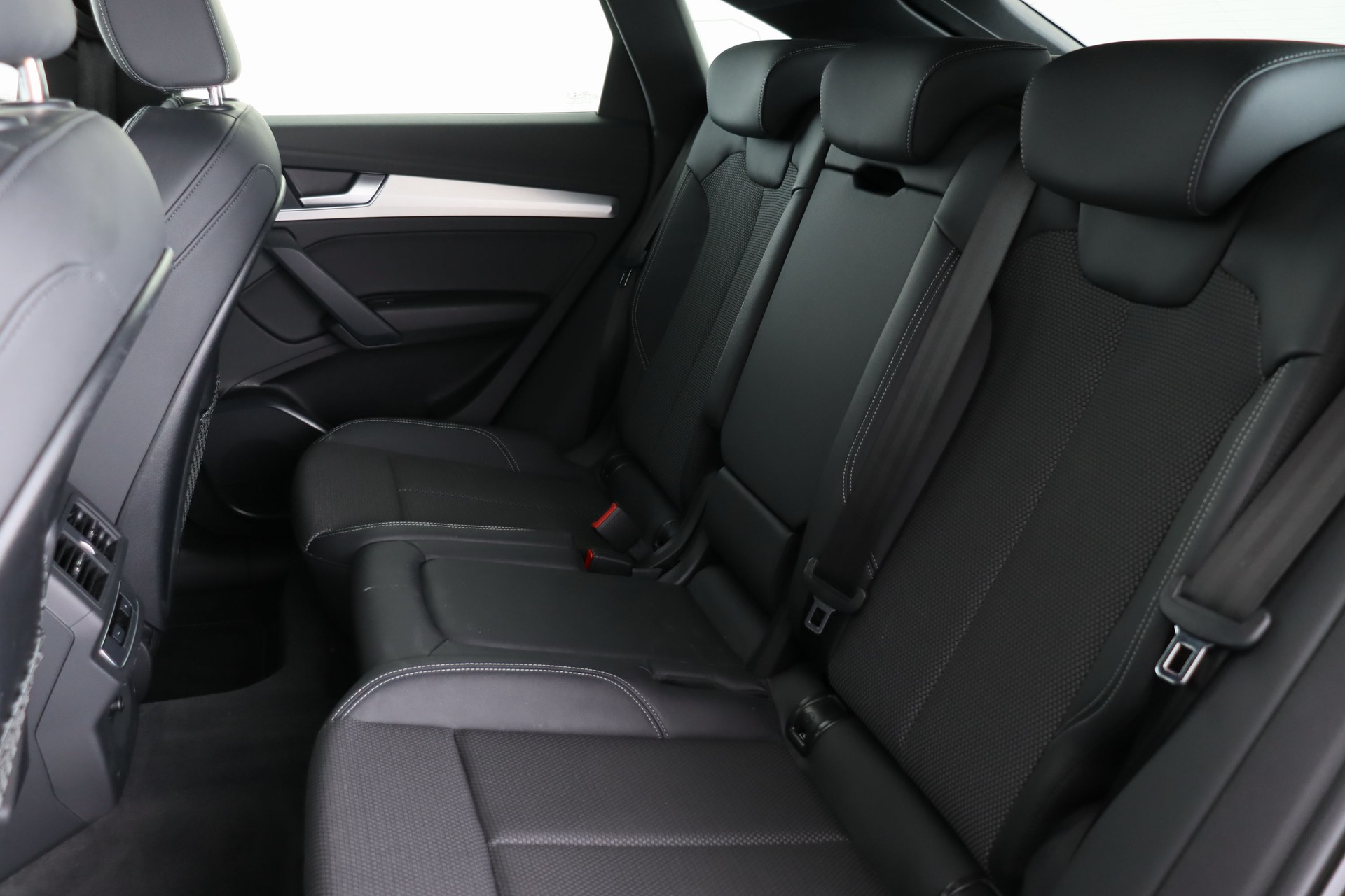 AUDI Q5 Sportback 50 TFSI e PHEV advanced quattro S-tronic-image-14