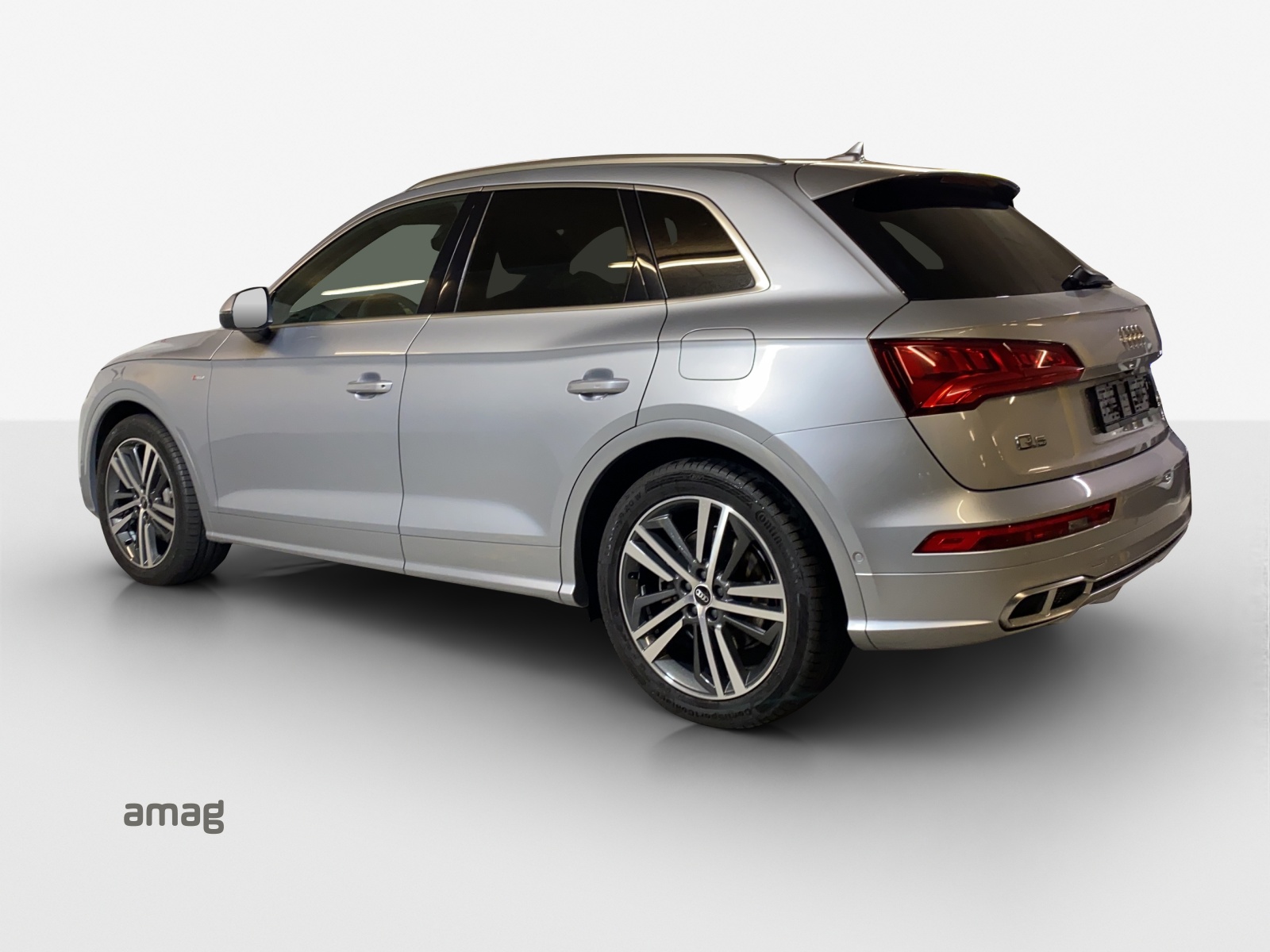 AUDI Q5 55 TFSI e sport quattro-image-2