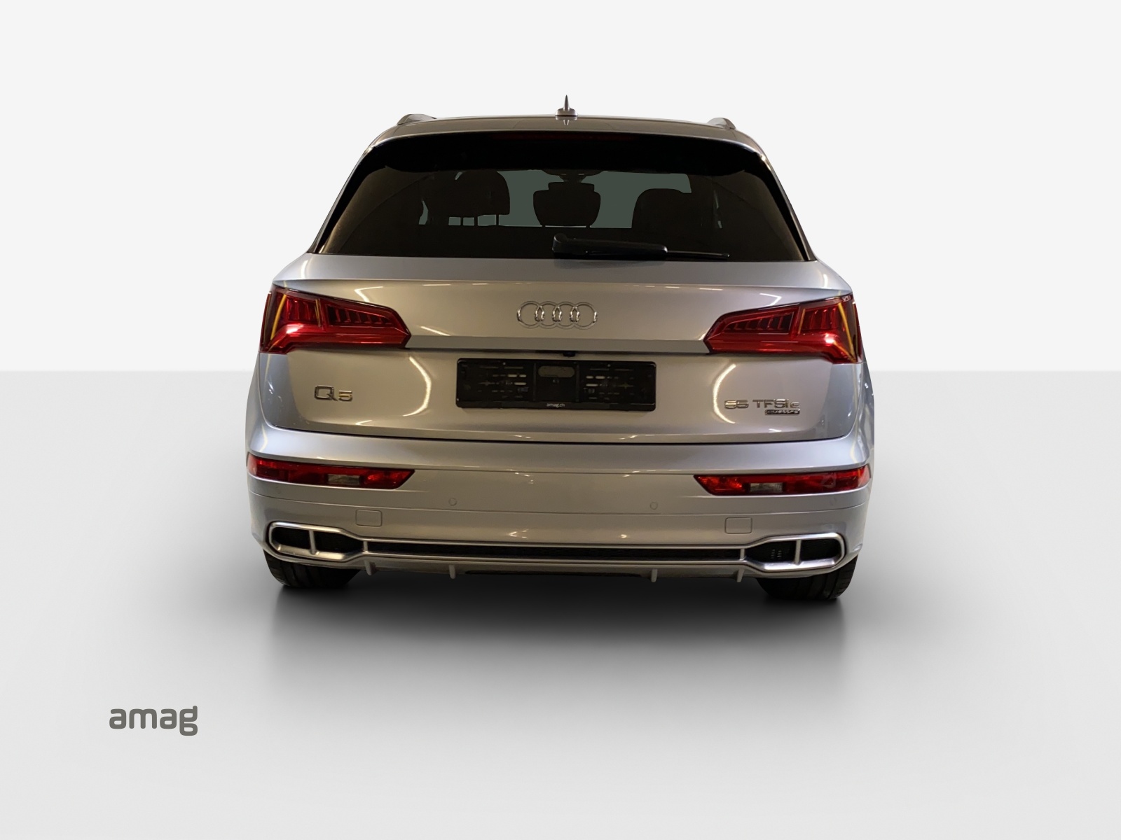 AUDI Q5 55 TFSI e sport quattro-image-4