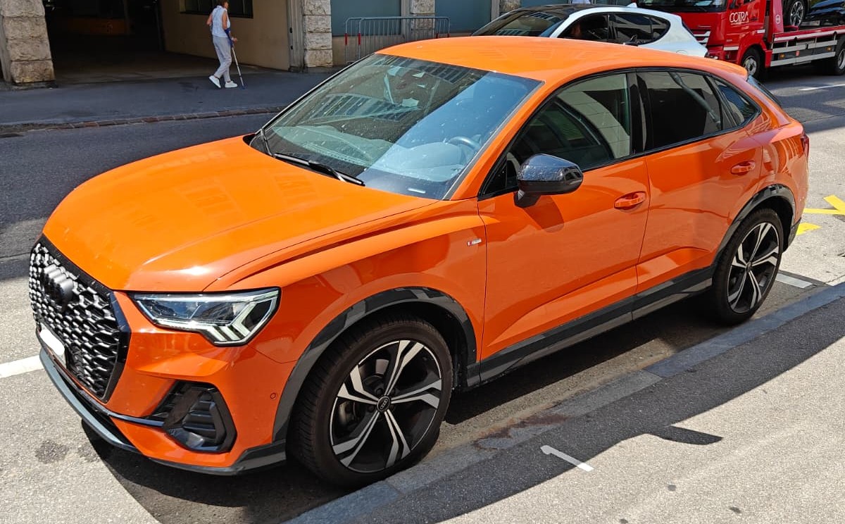 AUDI 1.5 35 TFSI S line Attraction S-Tronic-image-1