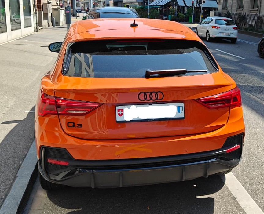 AUDI 1.5 35 TFSI S line Attraction S-Tronic-image-2