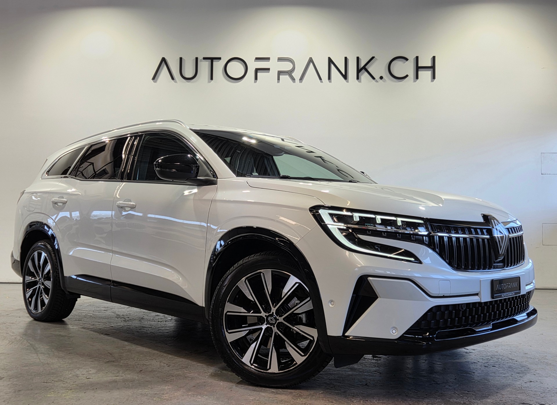 RENAULT Espace 1.2 E-Tech techno 7 Plätzer-image-0
