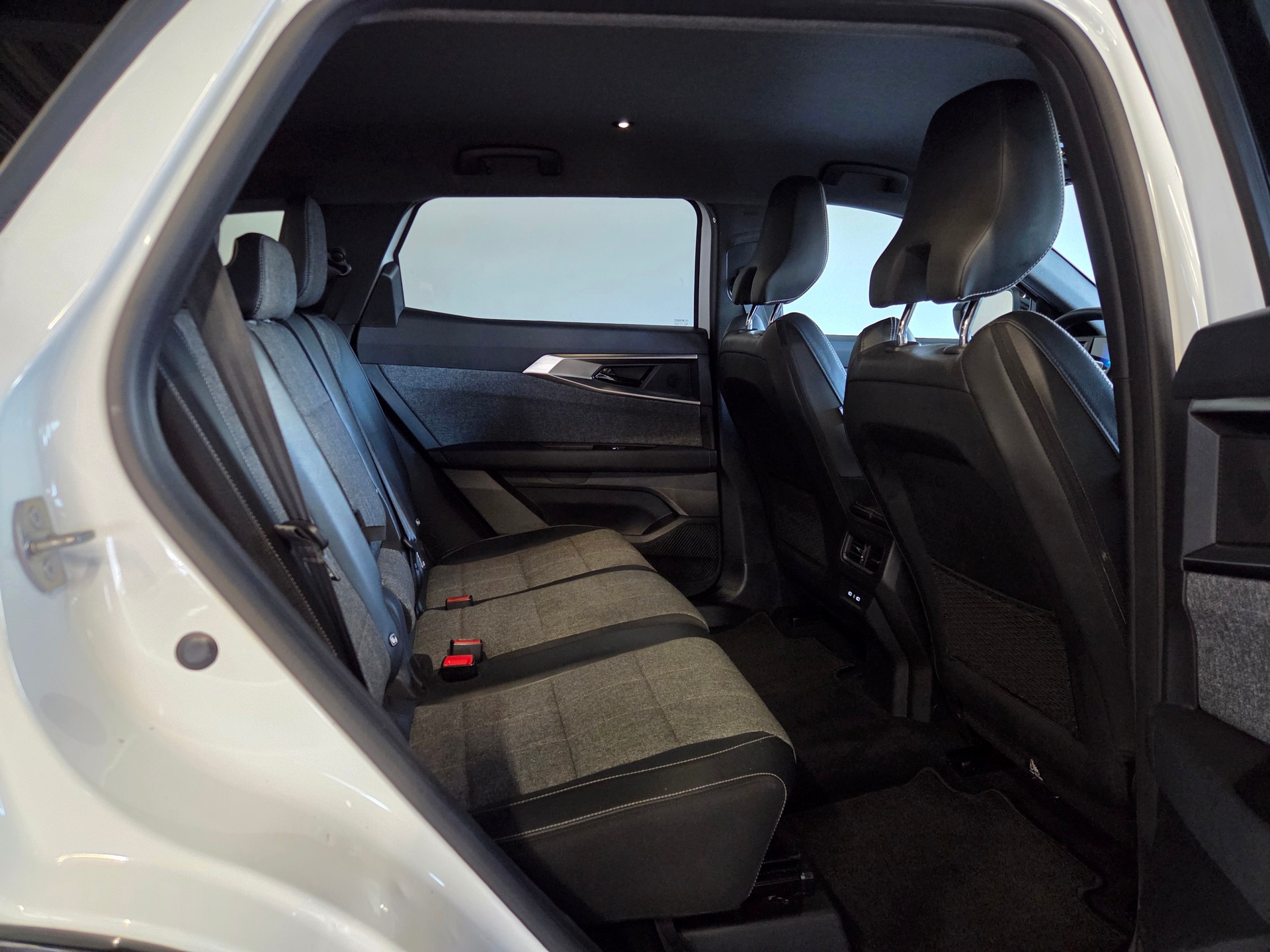 RENAULT Espace 1.2 E-Tech techno 7 Plätzer-image-21