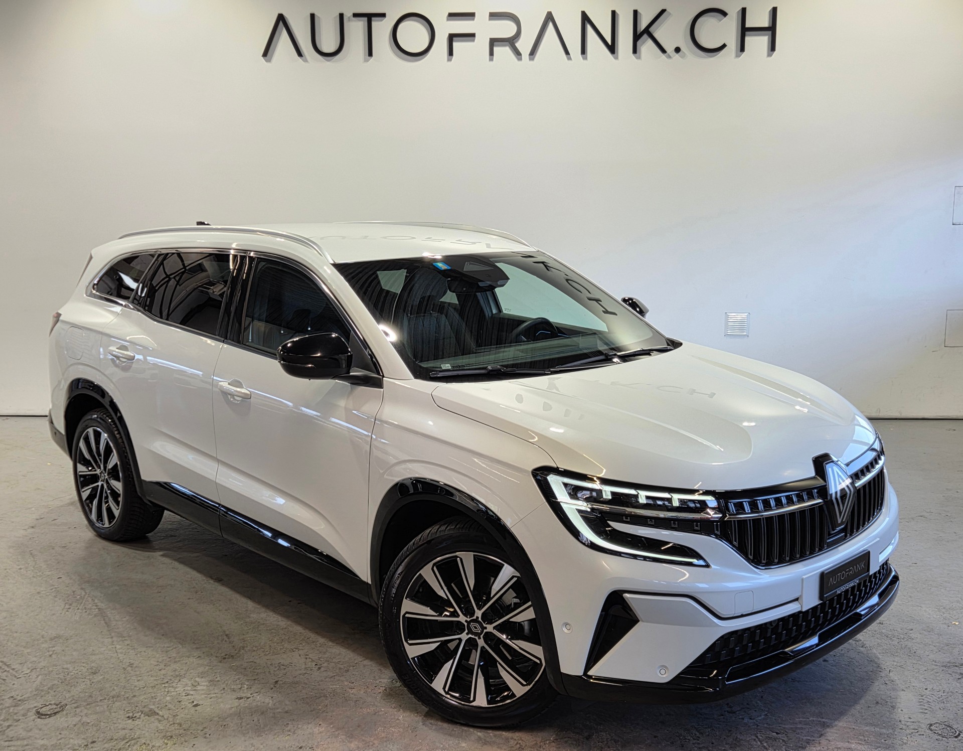 RENAULT Espace 1.2 E-Tech techno 7 Plätzer-image-14