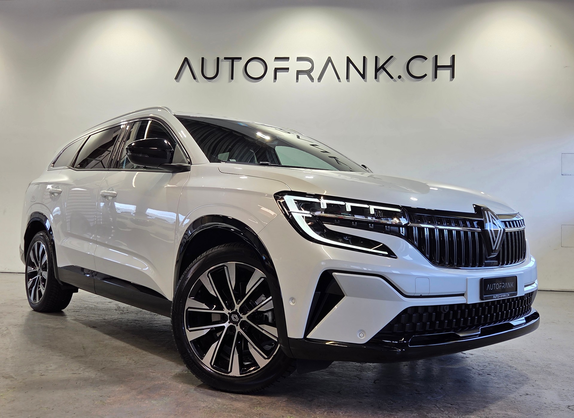 RENAULT Espace 1.2 E-Tech techno 7 Plätzer-image-19