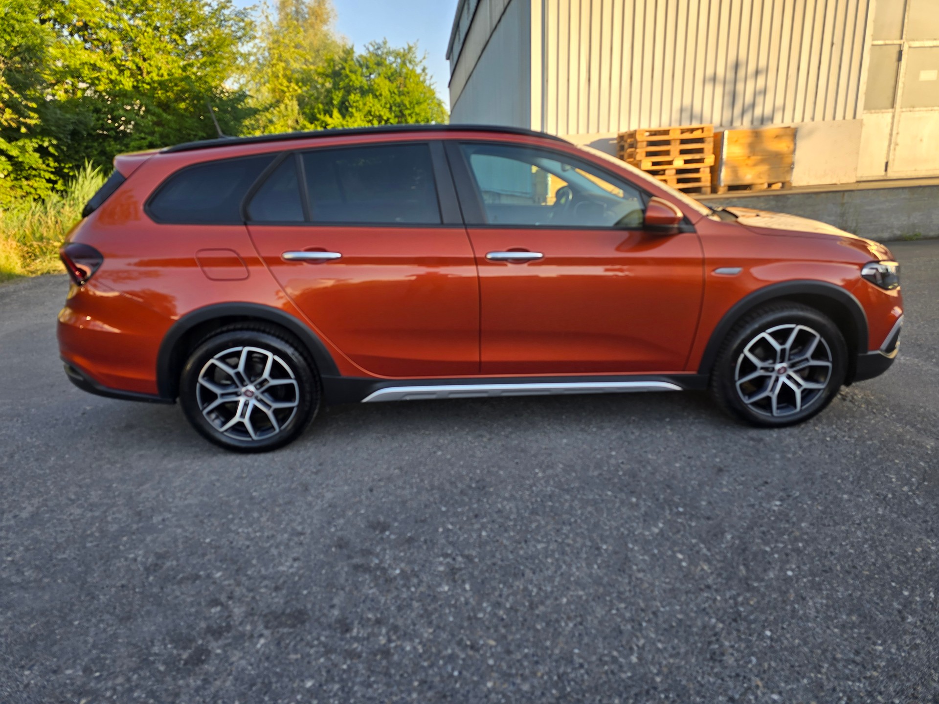 FIAT Tipo 1.5 Hybrid Station Wagon City Life-image-9
