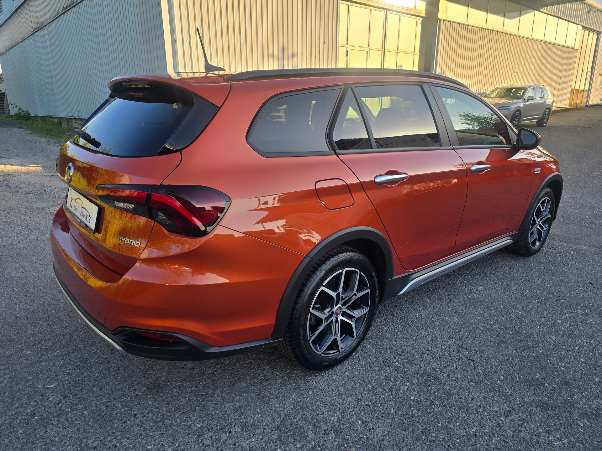 FIAT Tipo 1.5 Hybrid Station Wagon City Life-image-6