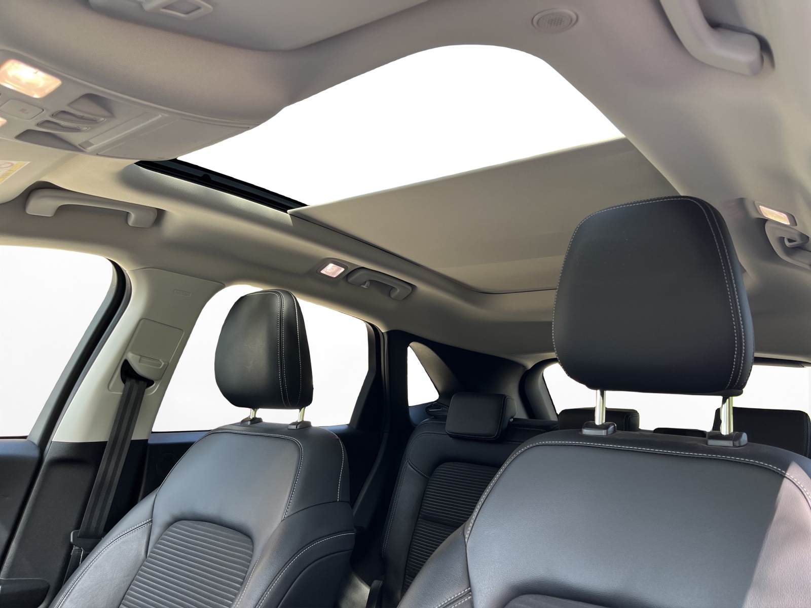 FORD Kuga 2.0 TDCi EcoBlue Titanium X 4WD-image-14