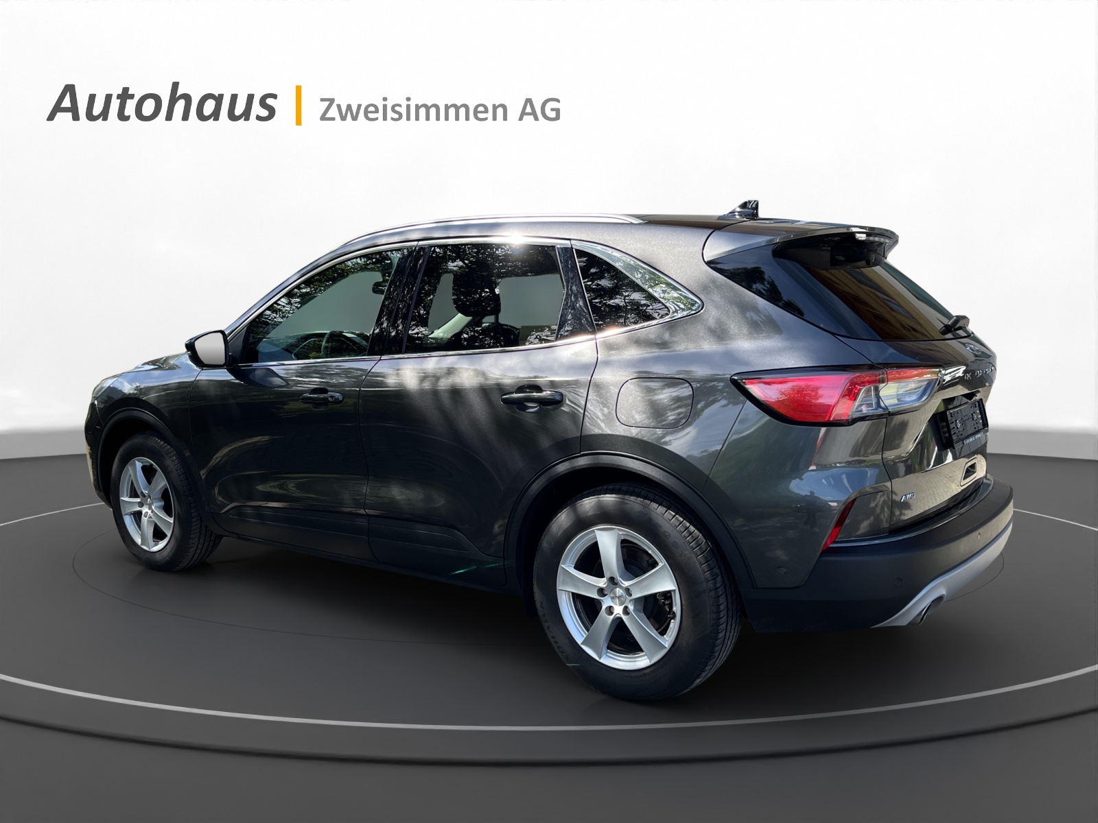 FORD Kuga 2.0 TDCi EcoBlue Titanium X 4WD-image-2