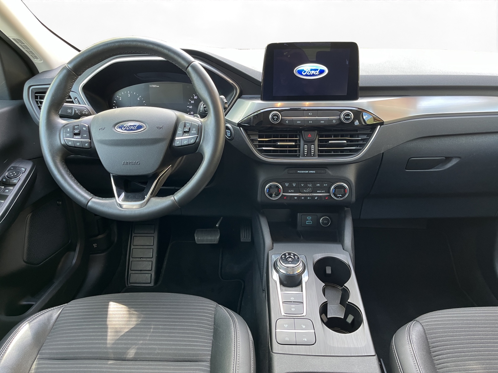 FORD Kuga 2.0 TDCi EcoBlue Titanium X 4WD-image-10