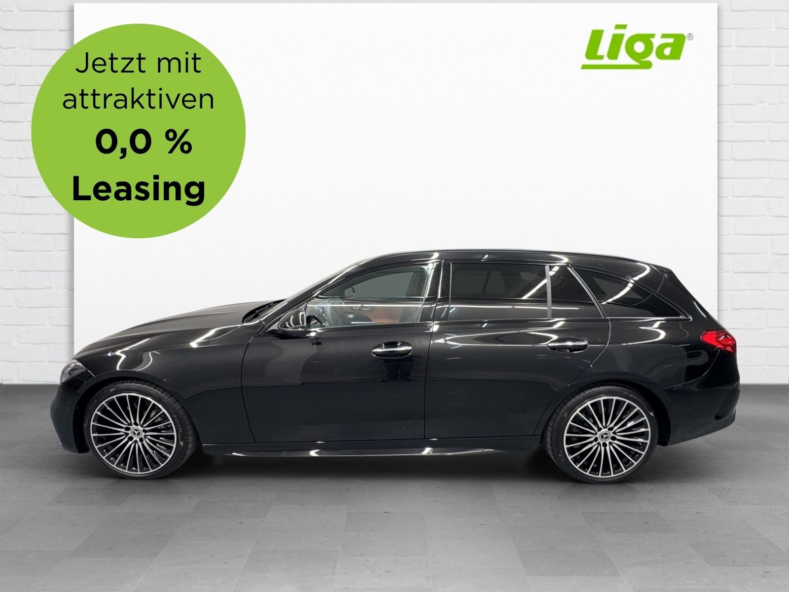 MERCEDES-BENZ C 220 d AMG Line 4Matic T-Modell Swiss Star-image-0