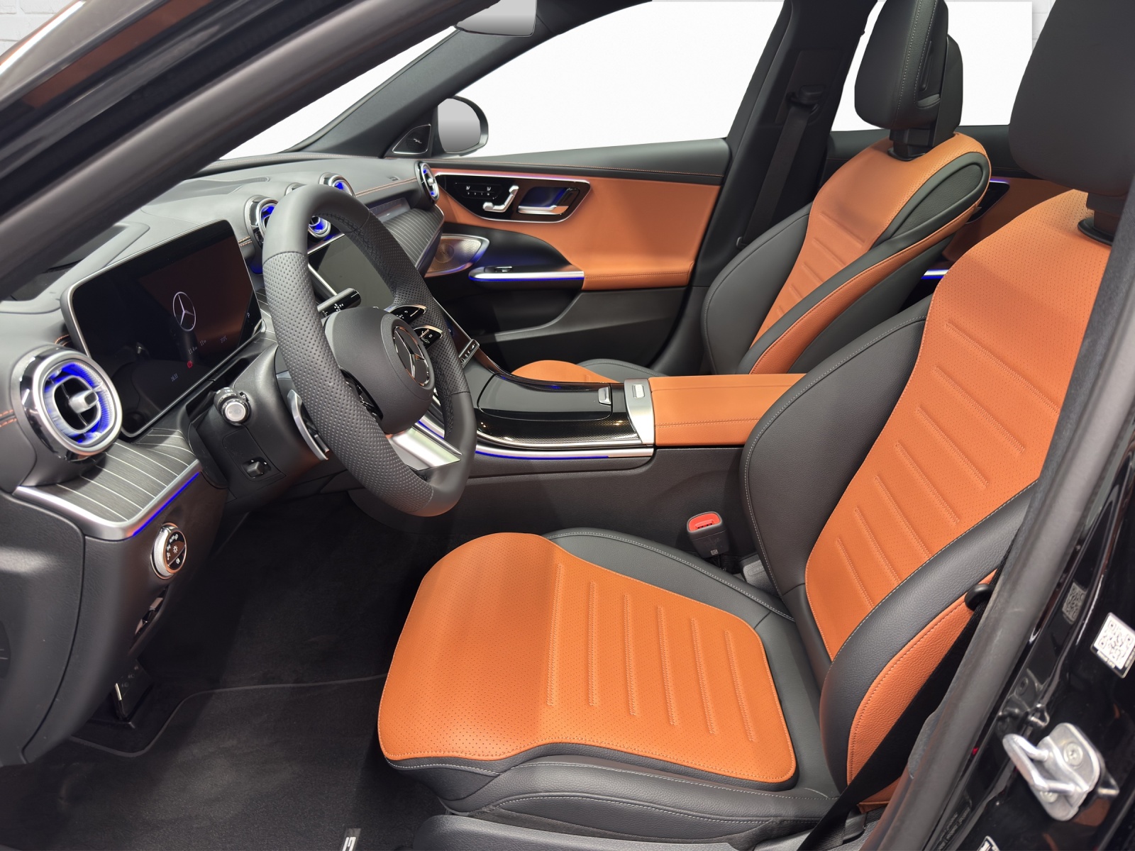 MERCEDES-BENZ C 220 d AMG Line 4Matic T-Modell Swiss Star-image-6