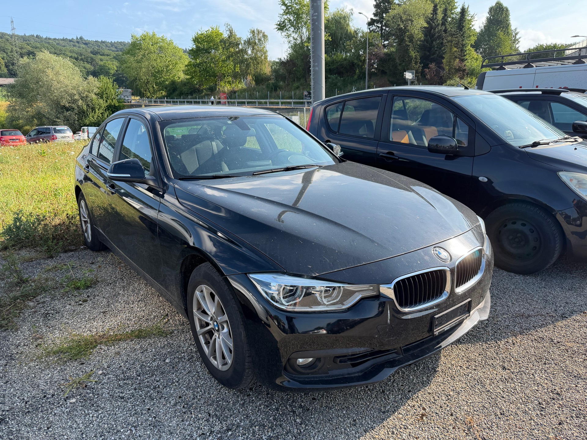 BMW 320i xDrive Steptronic-image-1