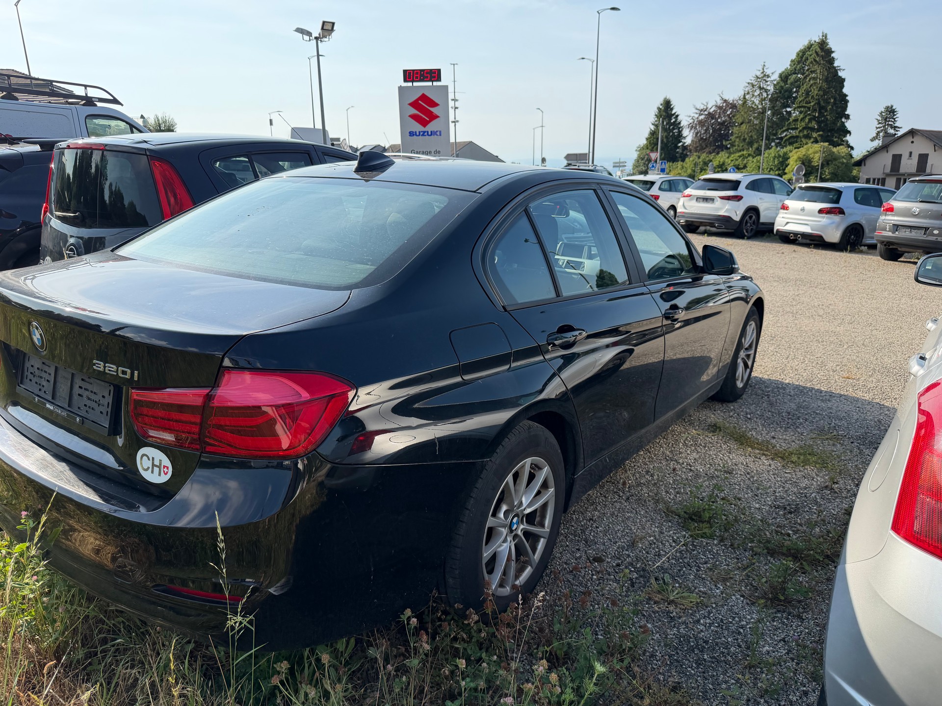 BMW 320i xDrive Steptronic-image-2