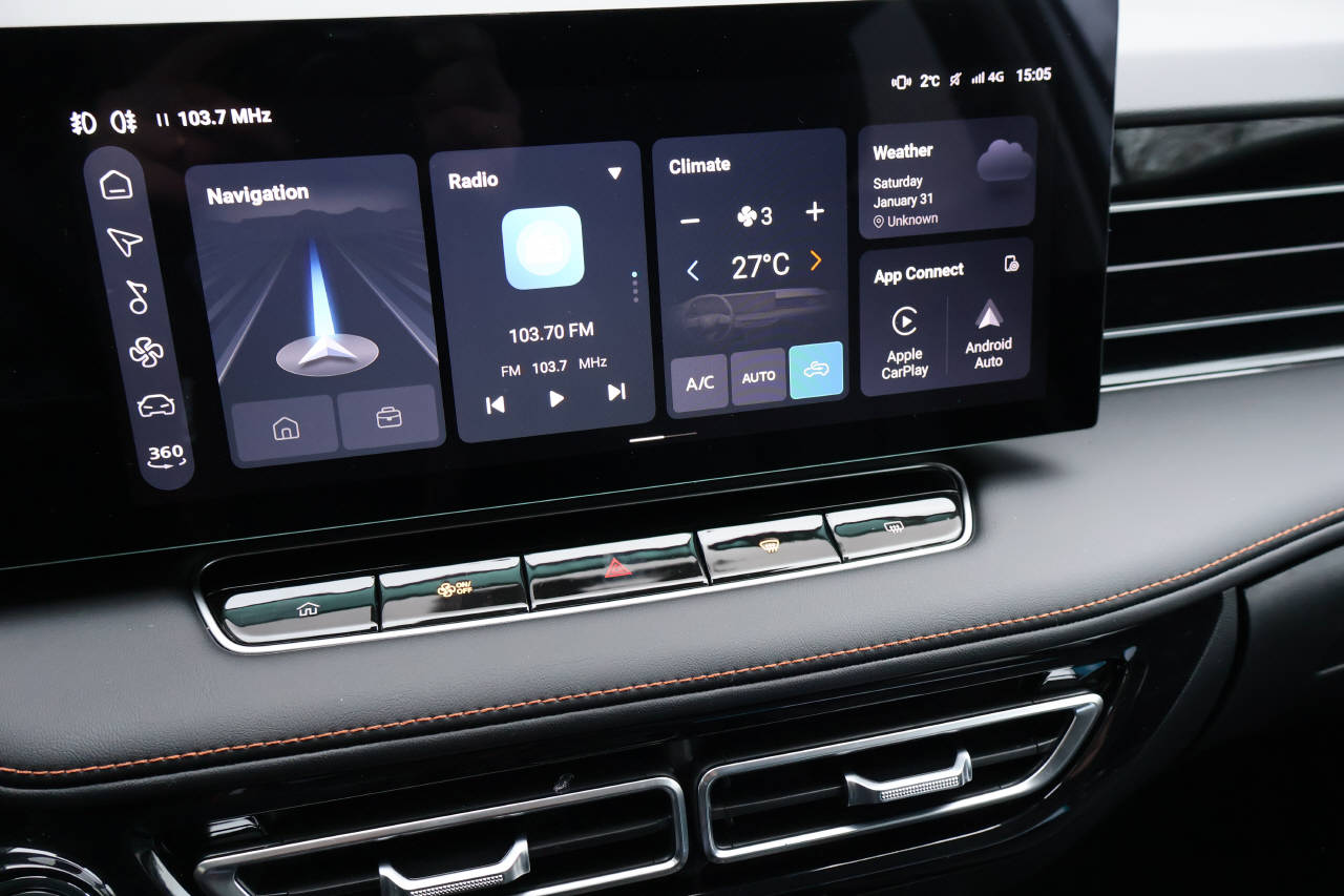 MG HS 1.5 Hybrid Luxury-image-9
