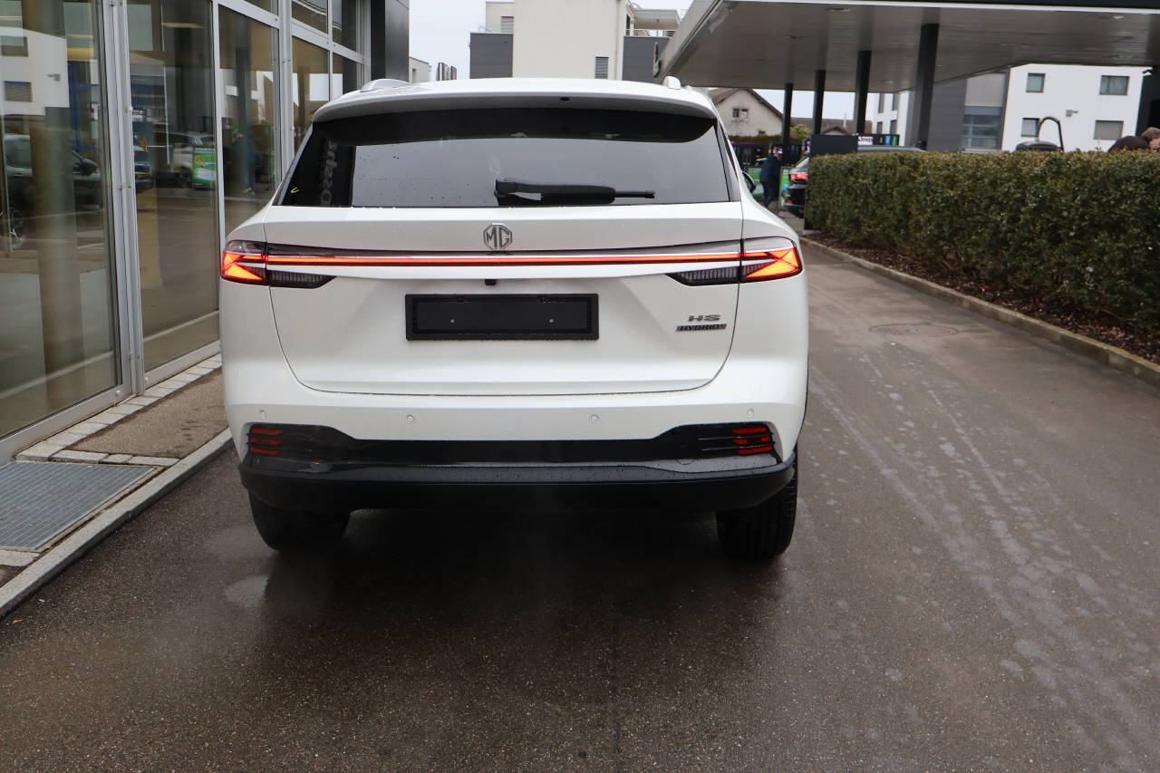 MG HS 1.5 Hybrid Luxury-image-2