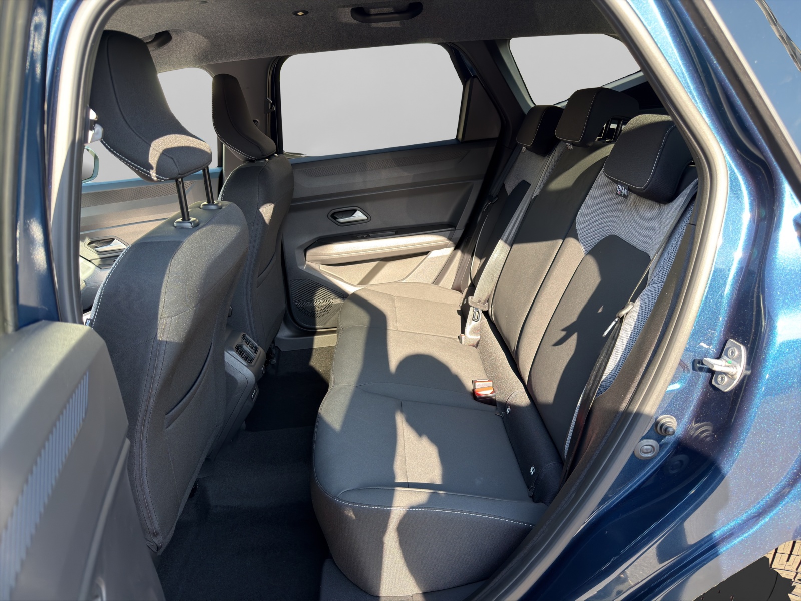 DACIA Bigster 1.2 Hybrid Journey 4WD-image-8