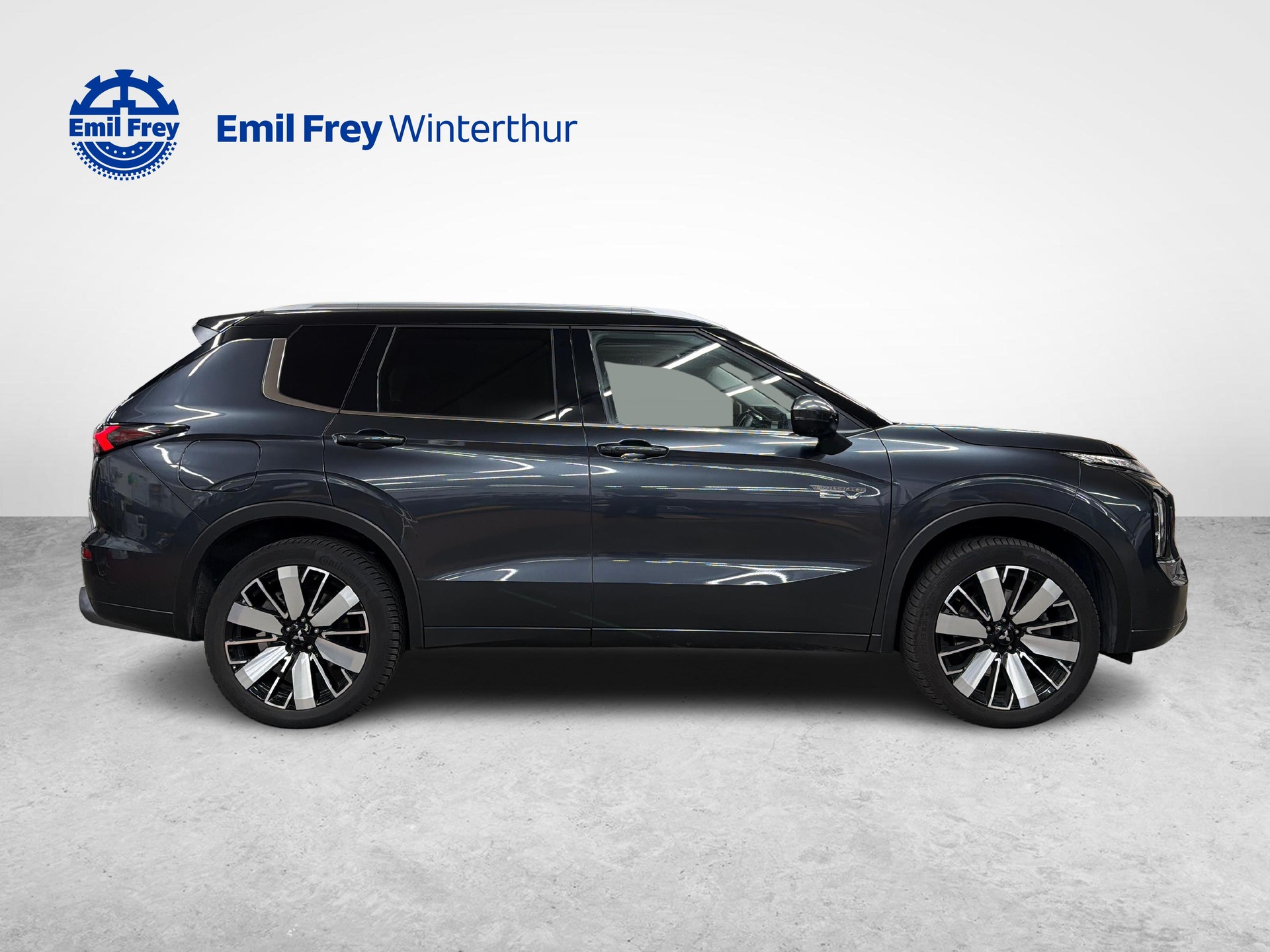 MITSUBISHI Outlander 2.4 PHEV Instyle 4x4-image-5