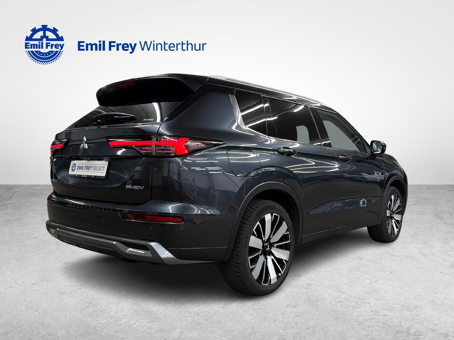 MITSUBISHI Outlander 2.4 PHEV Instyle 4x4-image-4