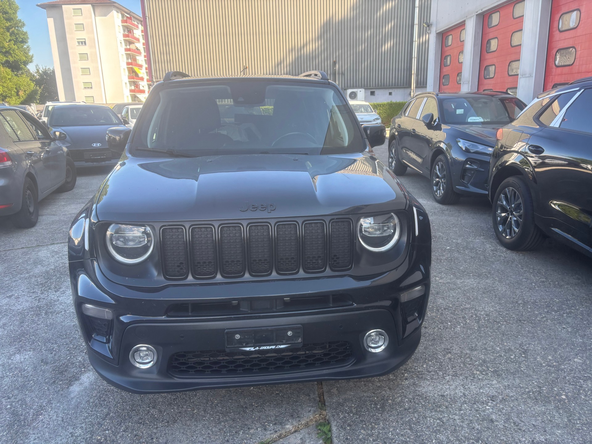 JEEP Renegade 1.3 Turbo Quicksilver AWD-image-0