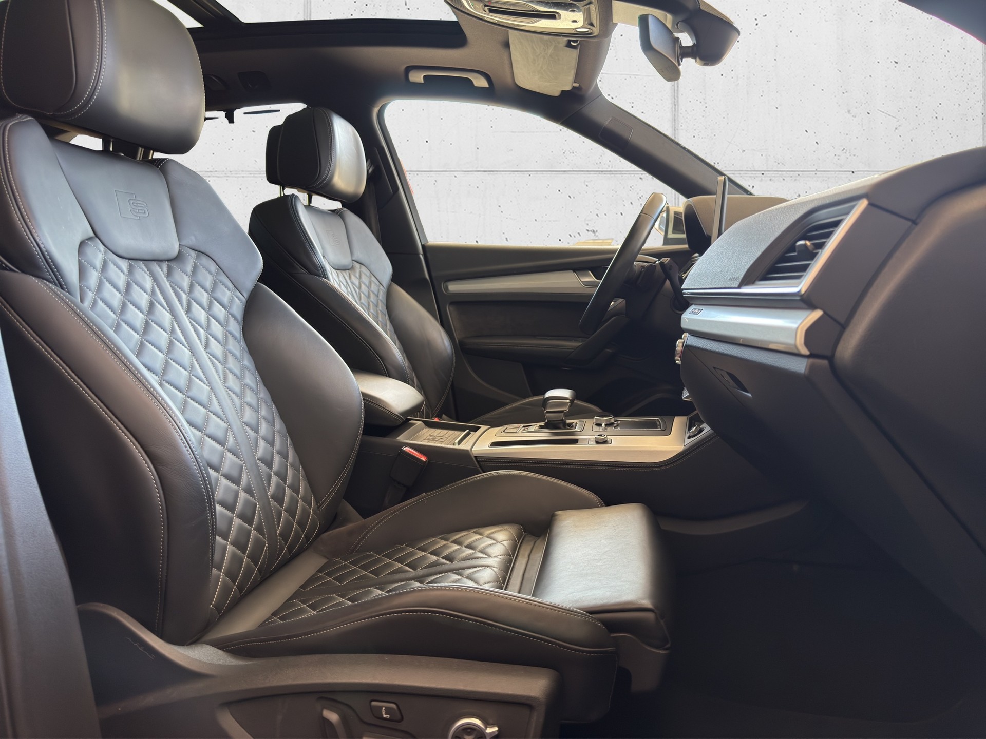 AUDI SQ5 3.0 TFSI quattro S-tronic-image-13