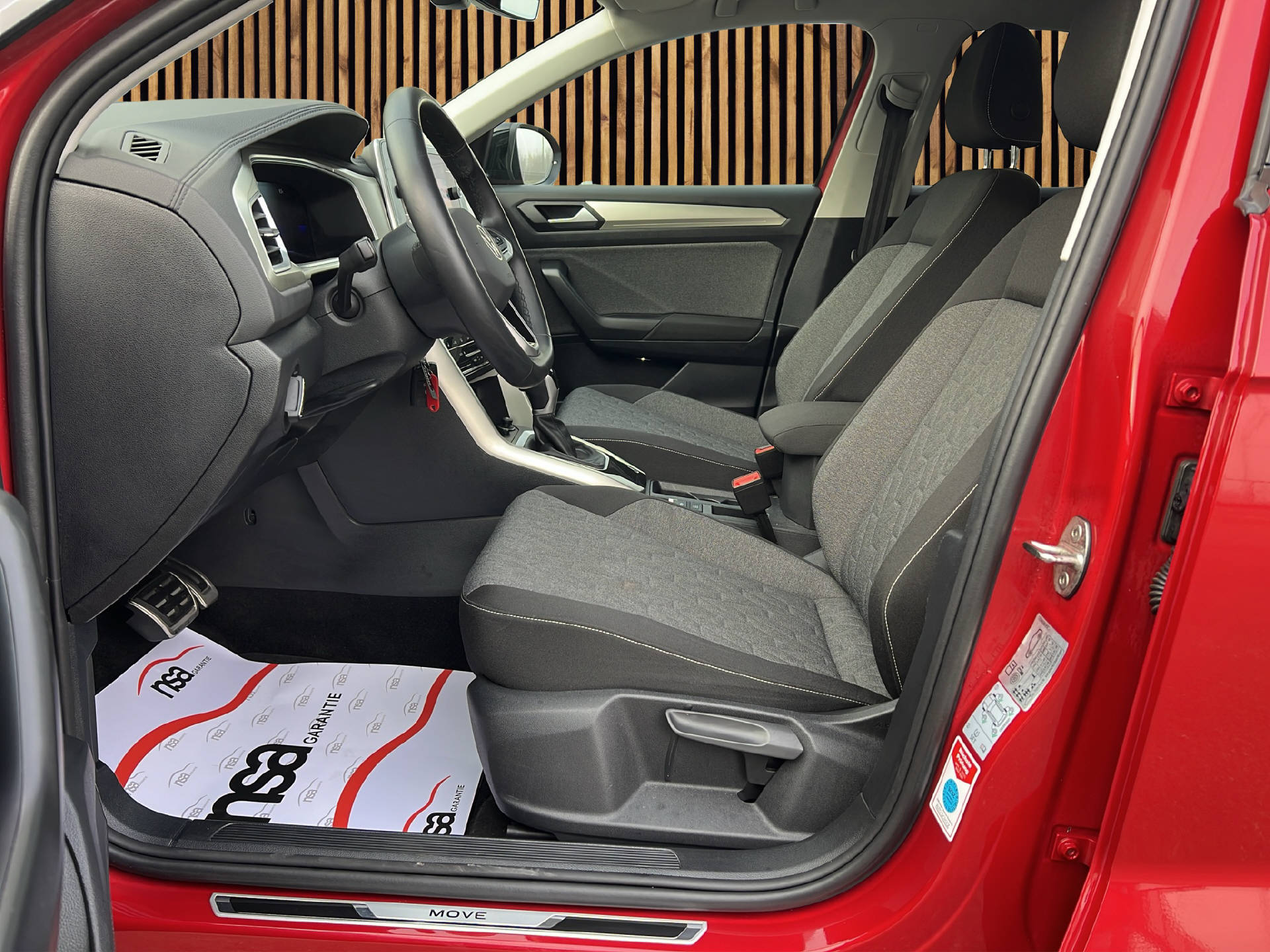 VW T-Roc 1.5 TSI Life United DSG-image-8