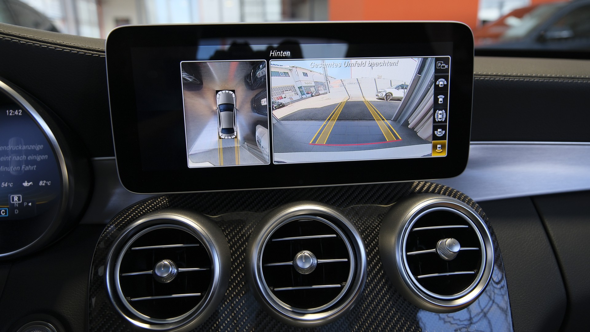 MERCEDES-BENZ C 63 S AMG Speedshift-image-23