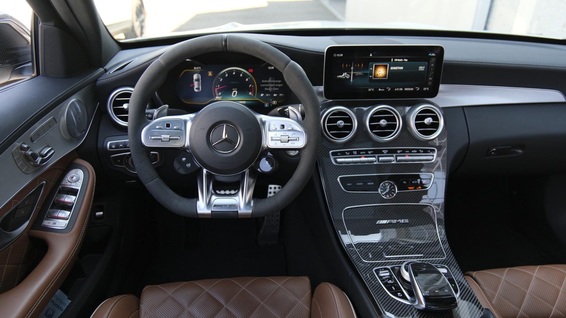 MERCEDES-BENZ C 63 S AMG Speedshift-image-21