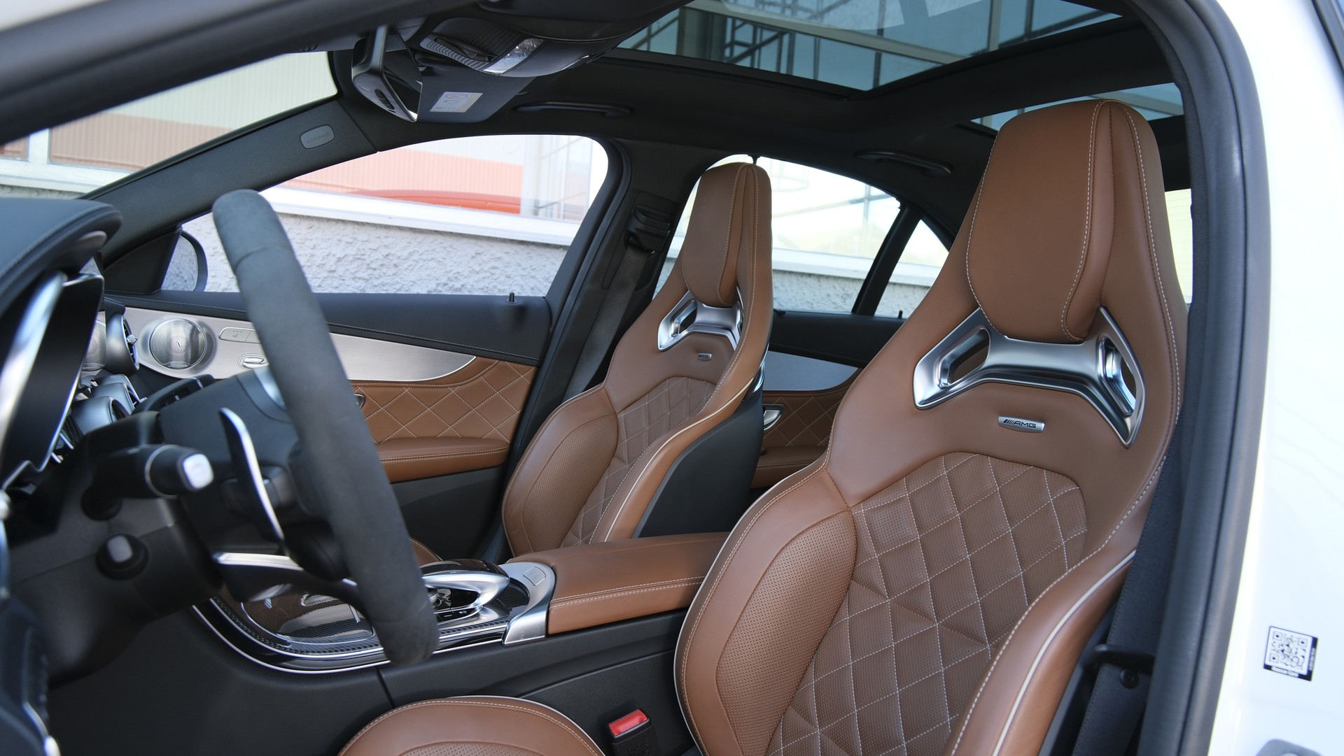 MERCEDES-BENZ C 63 S AMG Speedshift-image-4