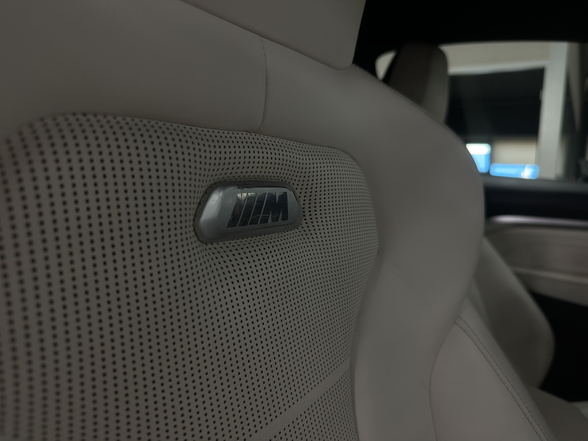 BMW M4 Coupé-image-22