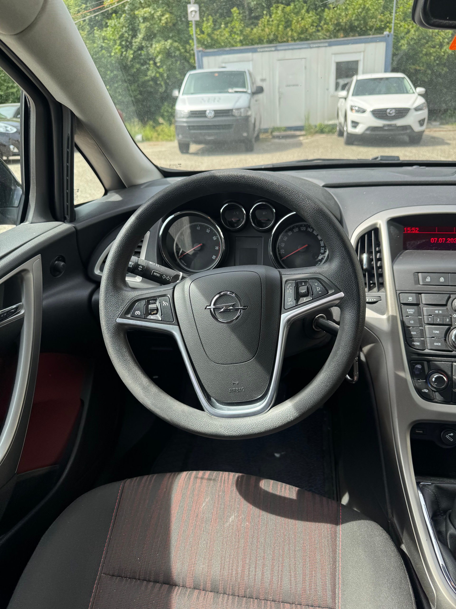 OPEL Astra SportsTourer 1.4i 16V Turbo Automatic-image-10