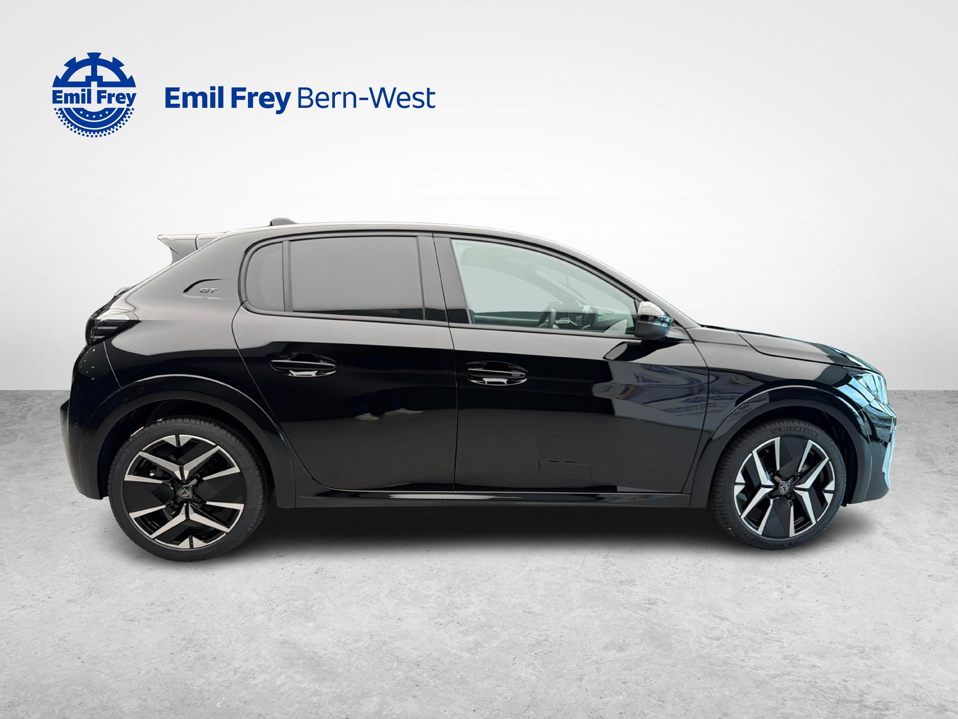 PEUGEOT 208 1.2 Hybrid 145 GT-image-5