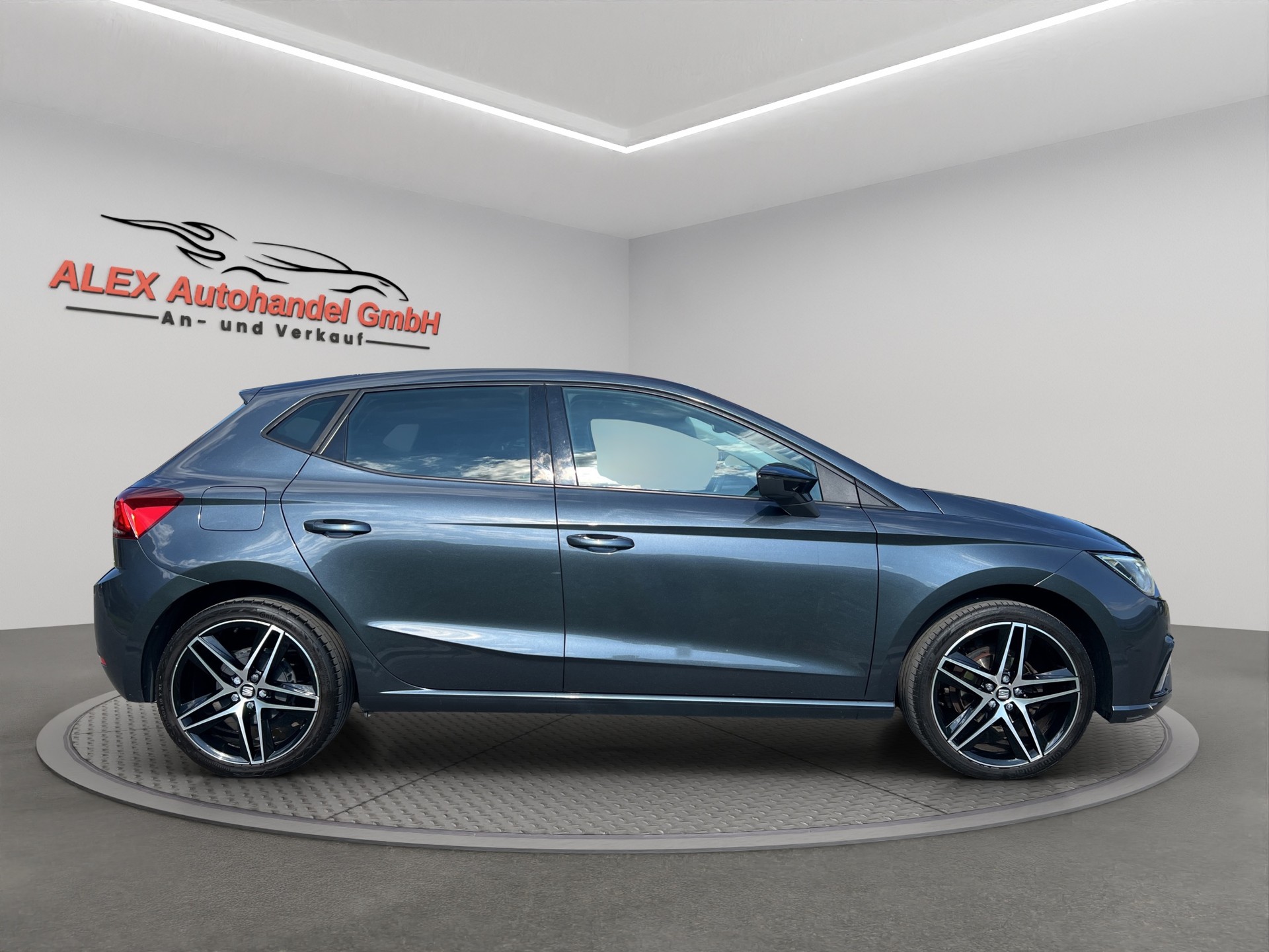 SEAT Ibiza 1.0 TGI CNG FR-image-7