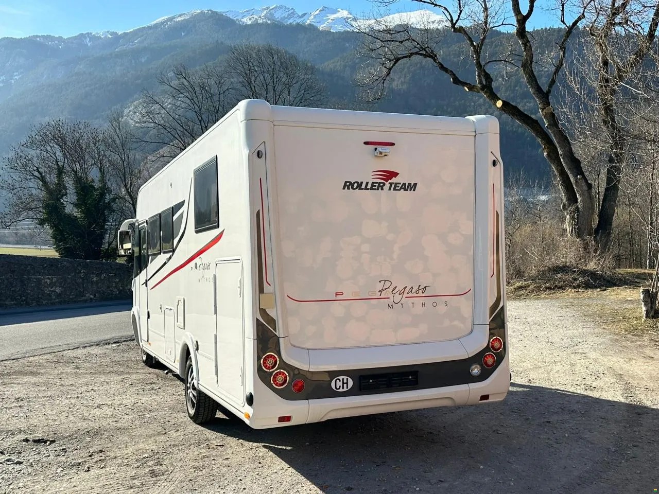 FIAT Roller Team Pegaso 266 Luxusliner-image-3