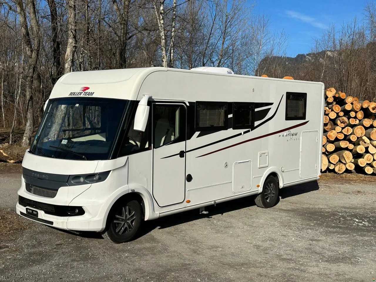 FIAT Roller Team Pegaso 266 Luxusliner-image-1